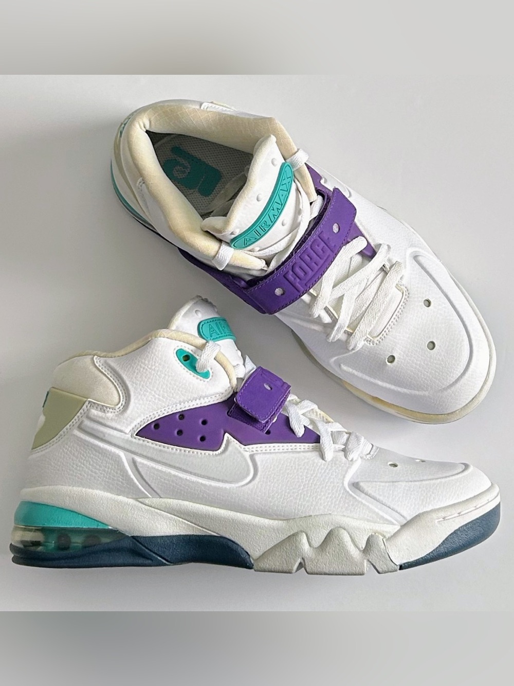 NIKE Air Force Max 2013 "Grape" - White/Ultraviolet/Squadron Blue - VNDS